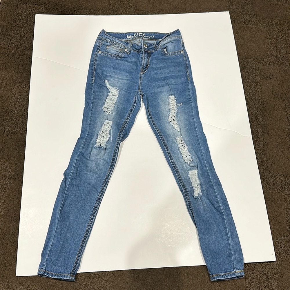 Wallflower | skinny jeans